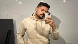 عبدالرحمن سيد معاذ يحذر من مخاطر السوشيال ميديا