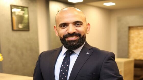 من هو محمد طلعت رضا ؟