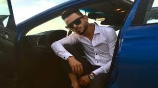 المخرج المسرحي مانو