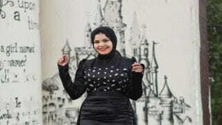 من هي نشوه محمد عبدالخالق جميل ؟