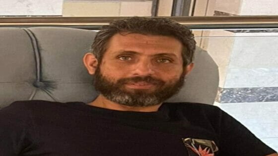 من هو اكثم مسعد محمد موسي