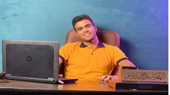 من هو مصطفي عبدالغفار فاروق