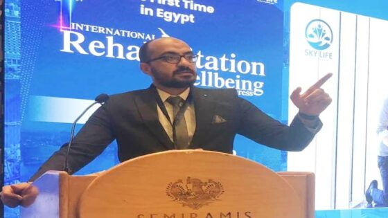 تتوالي مفاجأت الدكتور أحمد رافت السيد