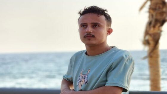 عبدالله غازي شائف شرف العكيش؛ شاب يمني يتألق في مجال العمل الاجتماعي والبيئي