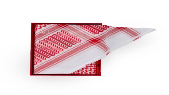 كيف تختار شماغًا يناسب لون بشرتك وستايلك الشخصي؟