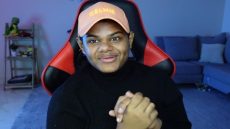 محمدأبو بكر صانع محتوى يتجاوز حاجز الـ100 مليون مشاهدة على يوتيوب ويحصد درع المئة ألف مشترك