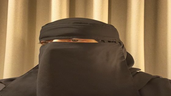 غادة العزمان: حكاية امرأة اختارت أن تحكي بصوتها