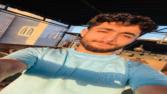 المهندس أحمد عبده عثمان عبده.. رحلة طموح من أولاد صقر إلى عالم هندسة البرمجيات