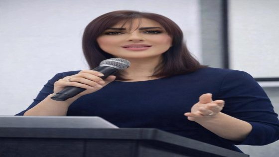 تتميّز بكفاءة علمية وفكرية لافتة تجمع بين العمق الأكاديمي والرؤية الإنسانية الواسعة من خلال مسيرتها العلمية والبحثية إستطاعت أن تبني حضورًا متميزًا في مجال الأدب العربي والفكر الإنساني