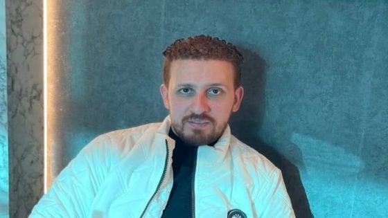 أحمد منير يقدم روشتة النجاح.. كيف تبيع بالمحتوى وتكسب بالإعلان وتبني اسمك بهاشتاج؟