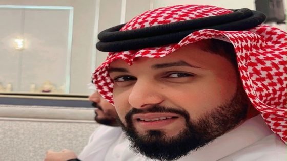 حمزه المشرفي.. ظاهرة شبابية تجمع بين الدين والتأثير الاجتماعي